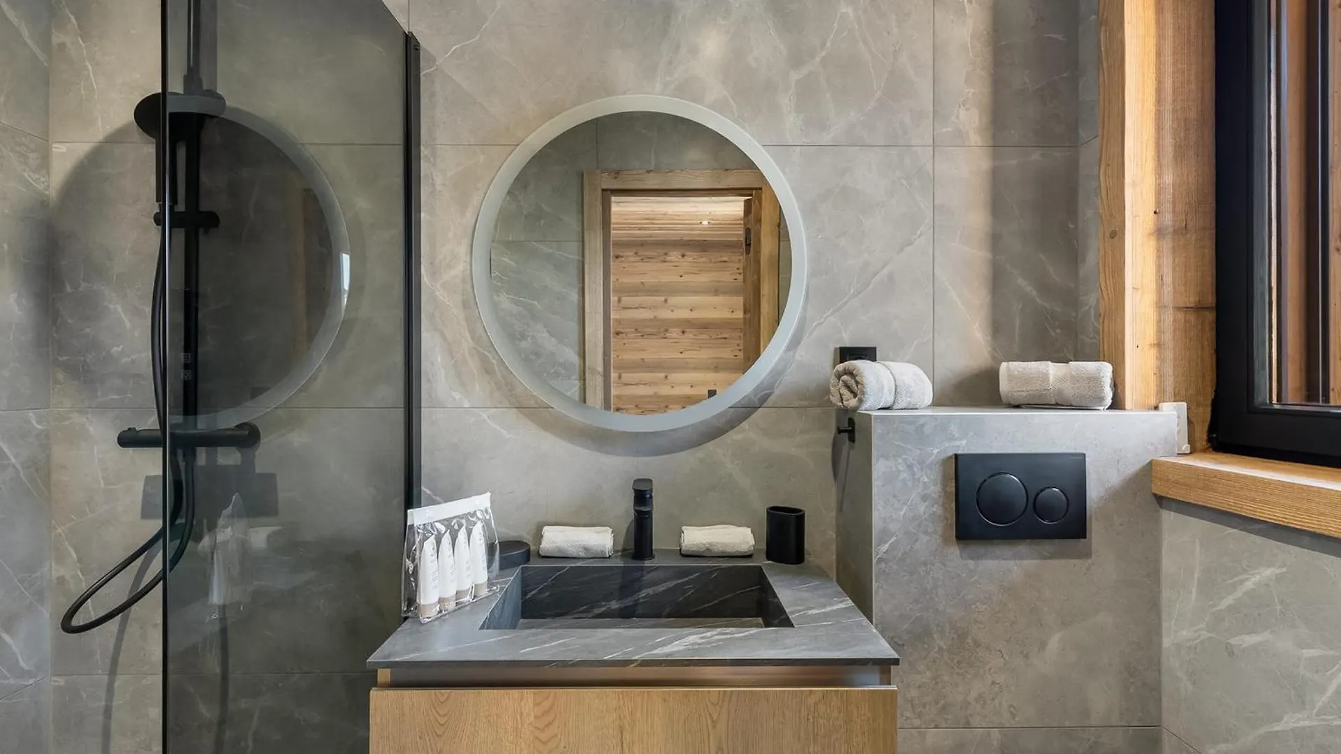 Charmant Appartement Au Centre Avec Sauna Et Balcon A Megeve - Fr-1-569-114 Apartment
